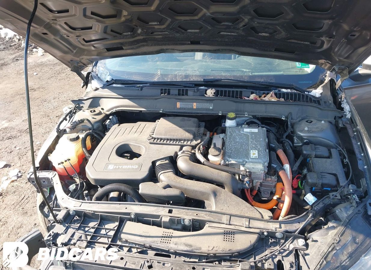 Ford Fusion - фото 6