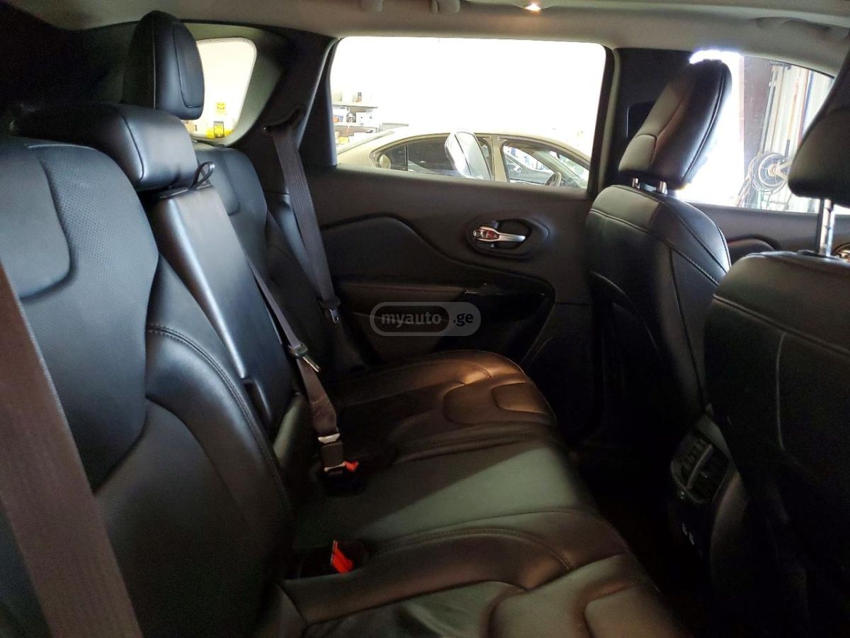 Jeep Cherokee 2023 — миниатюра 11