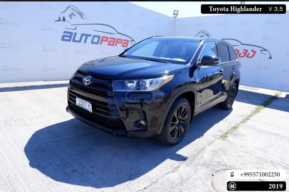 Toyota Highlander - фото 2