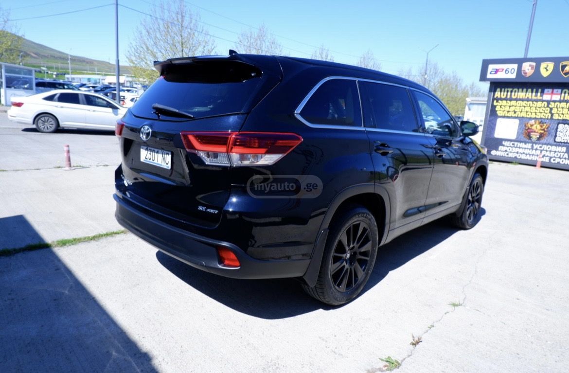 Toyota Highlander - фото 5