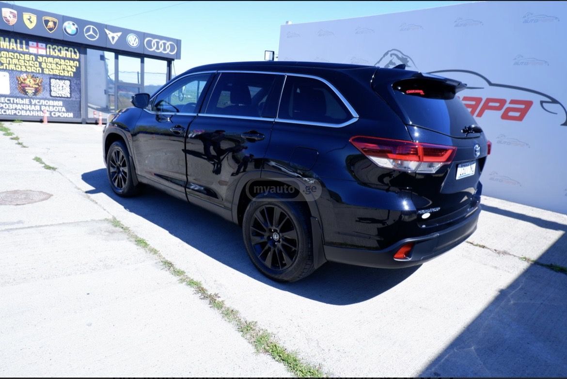 Toyota Highlander - фото 7