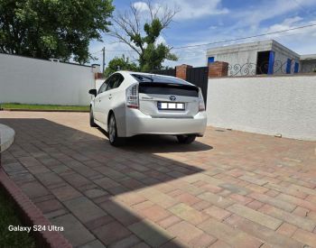 ToyotaPrius2010