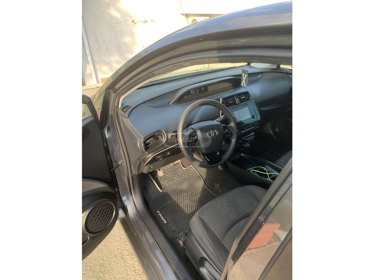 Toyota Prius - фото 7