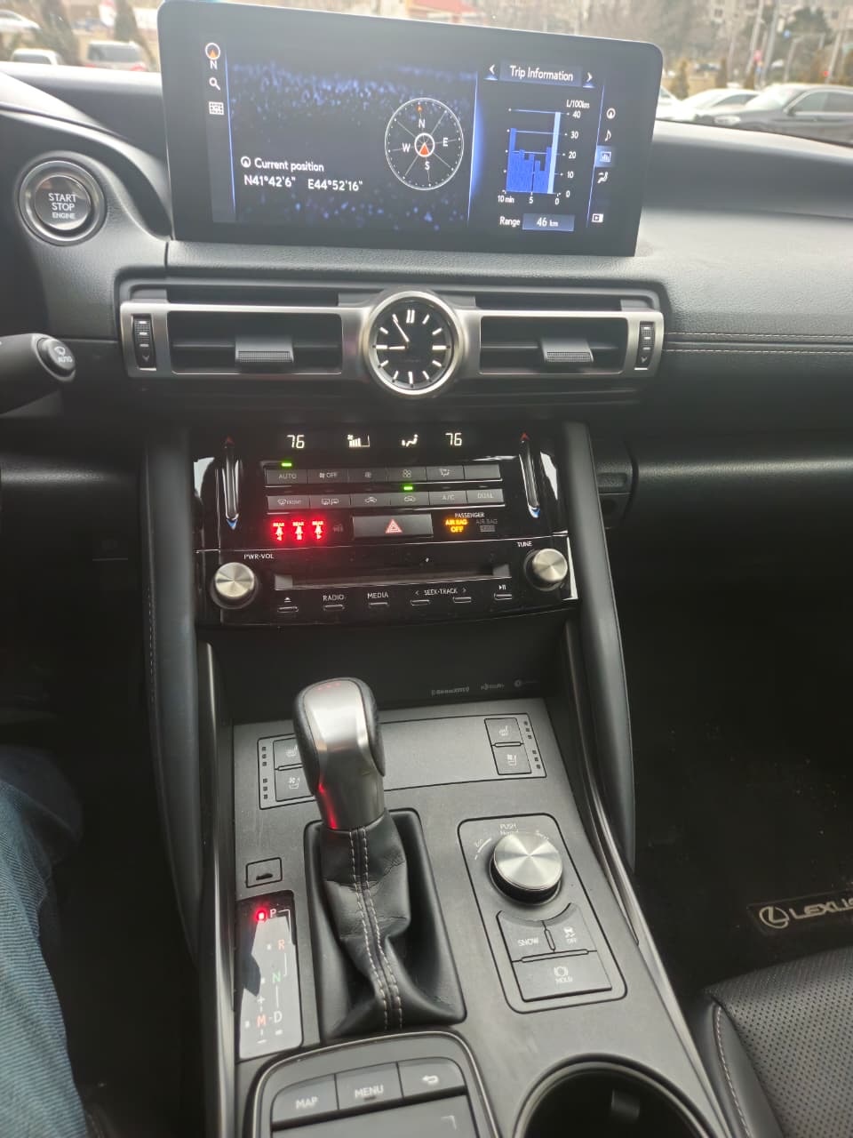 Lexus F SPORT — миниатюра 4