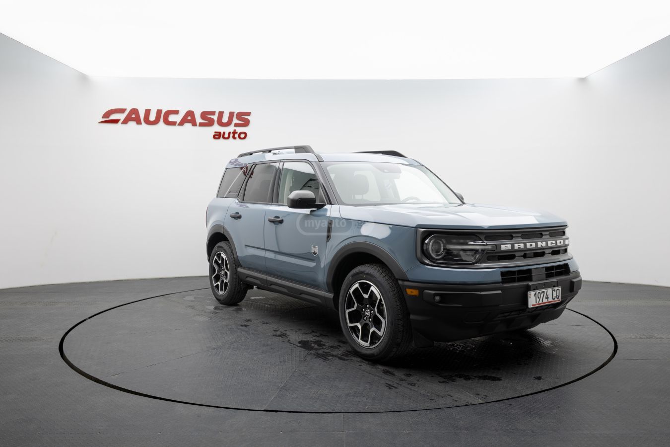 Ford Bronco - фото 3