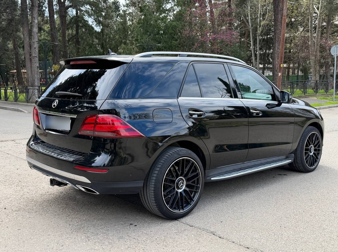 Mercedes-Benz GLE 350 - фото 5