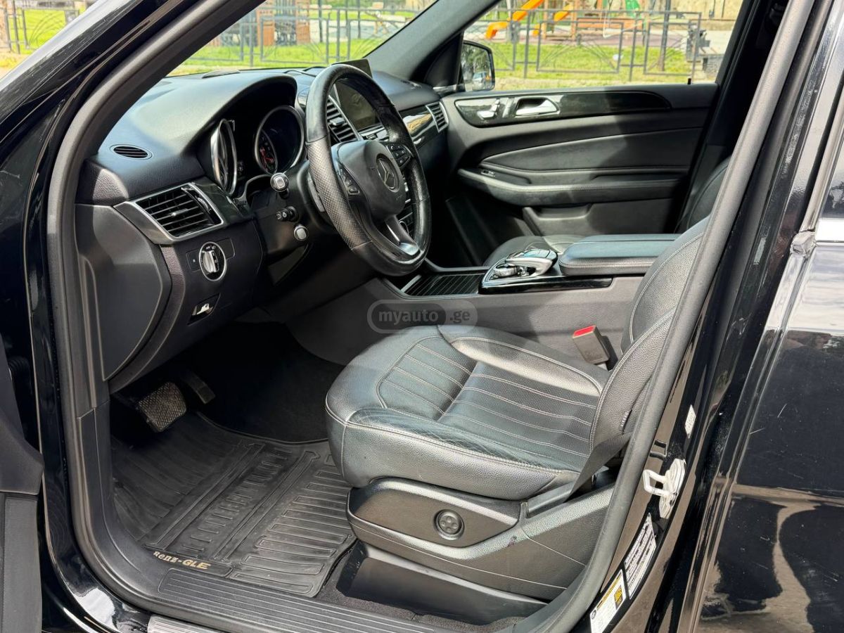 Mercedes-Benz GLE 350 - фото 9