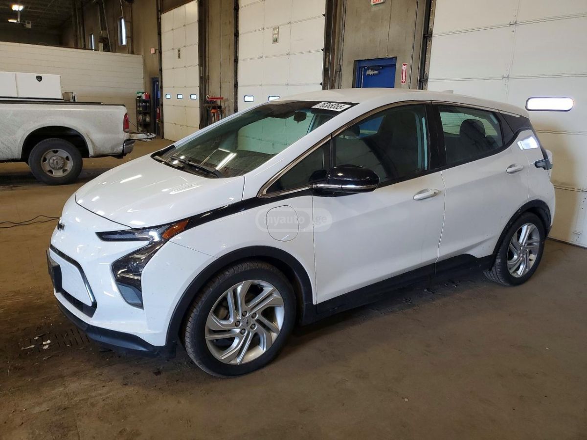 Chevrolet Bolt EV 2023 — миниатюра 1