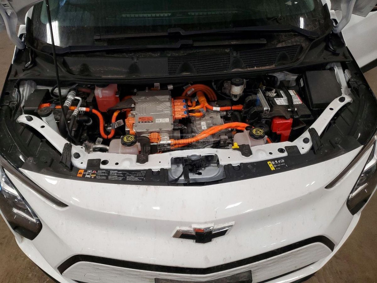 Chevrolet Bolt EV 2023 — миниатюра 10