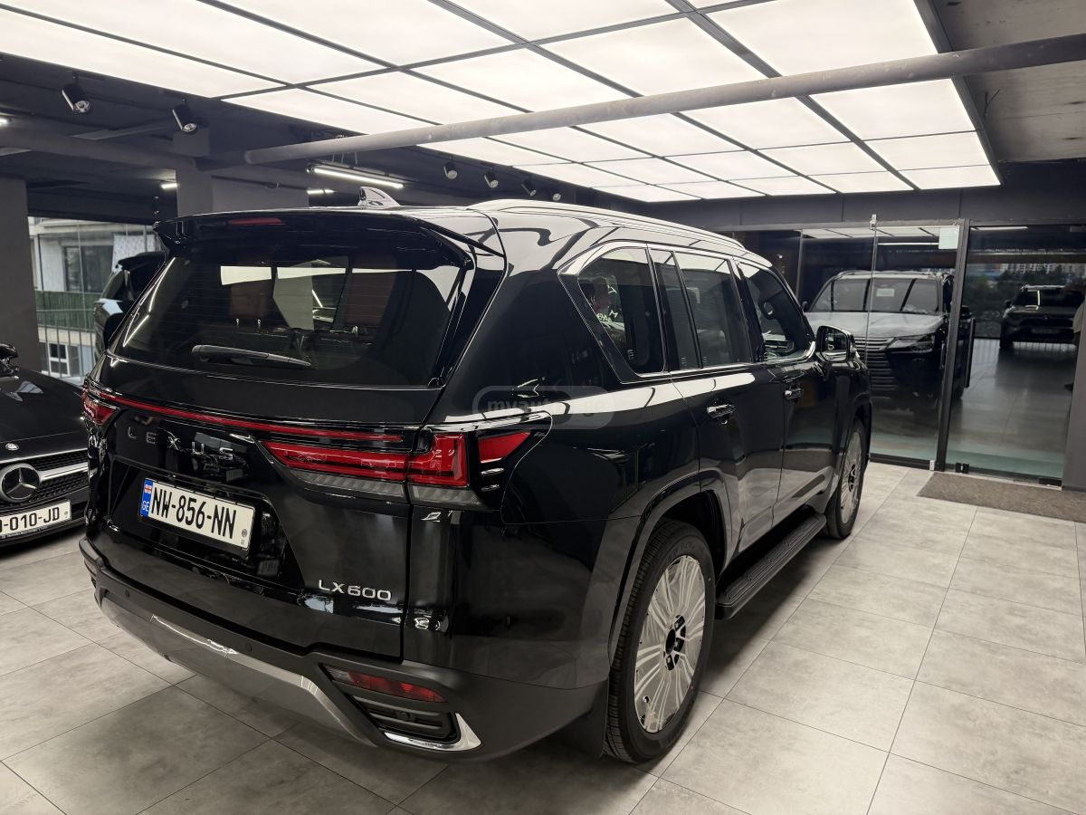 Lexus LX 600 - фото 5