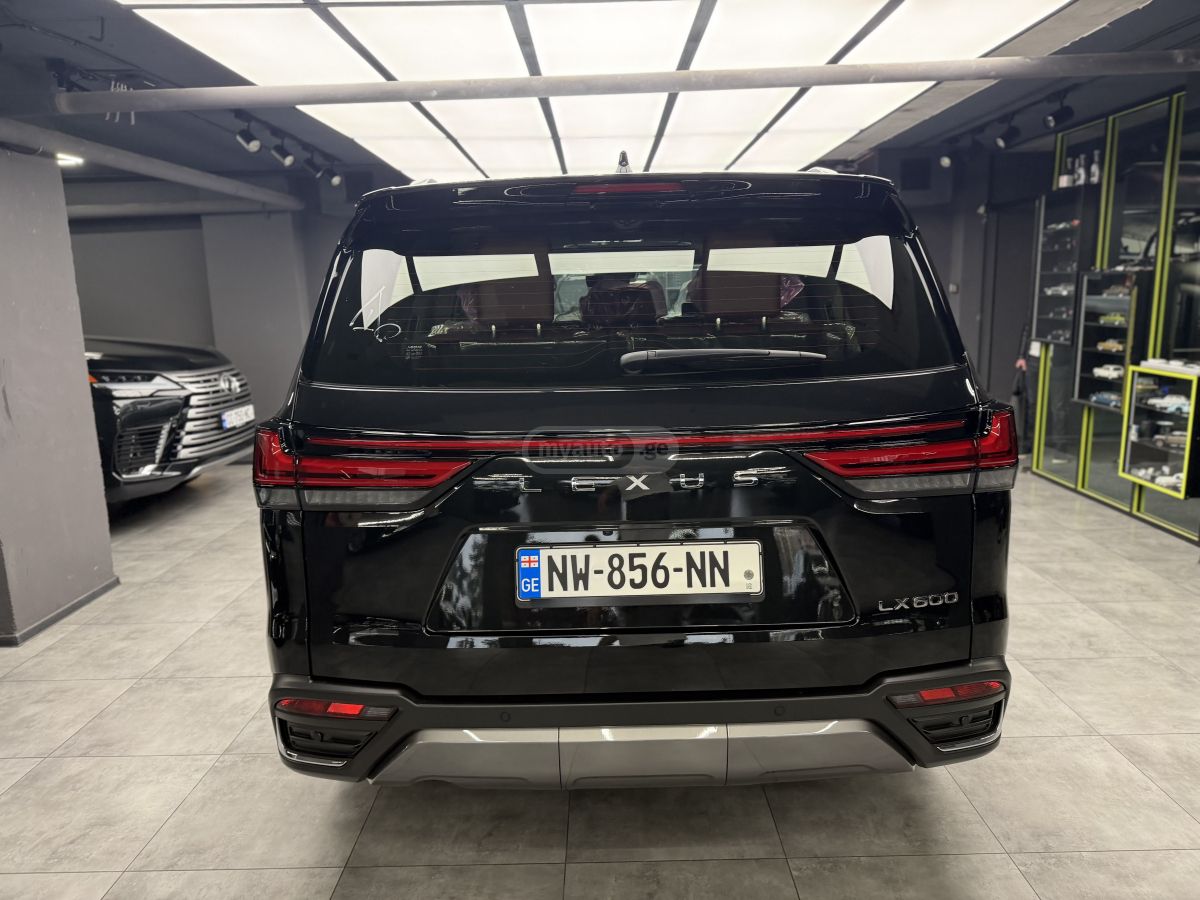 Lexus LX 600 - фото 6