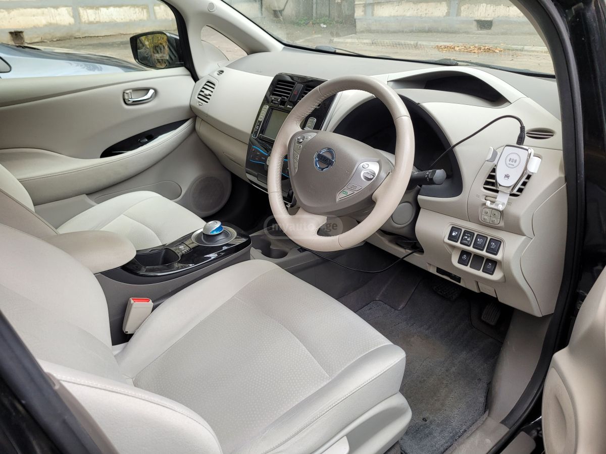 Nissan Leaf - фото 6