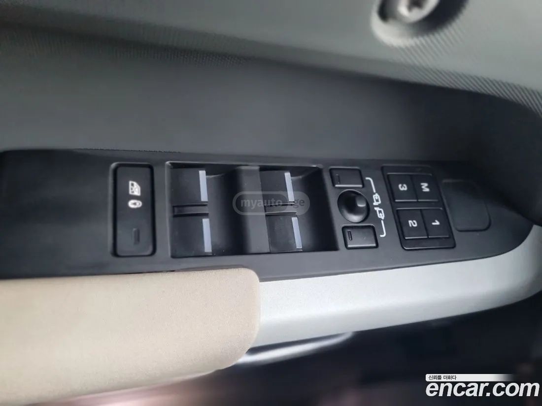 Land Rover Defender 90 2023 — миниатюра 10