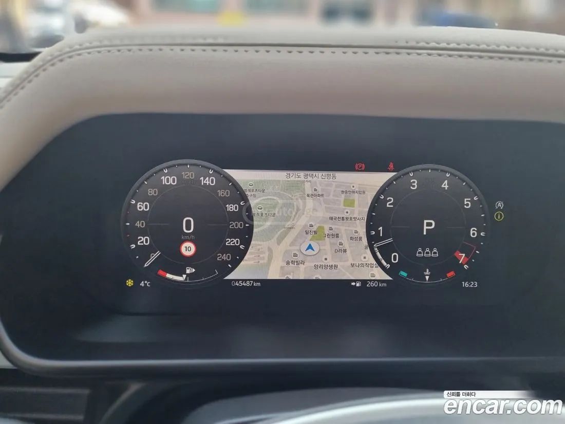 Land Rover Defender 90 2023 — миниатюра 5