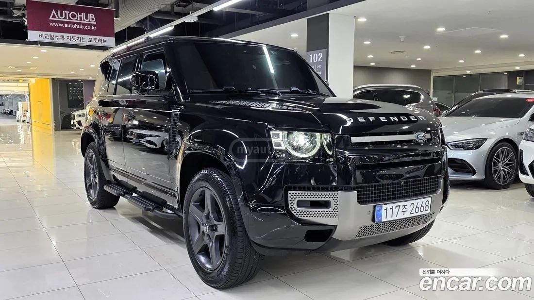 Land Rover Defender 90 2025 — миниатюра 3
