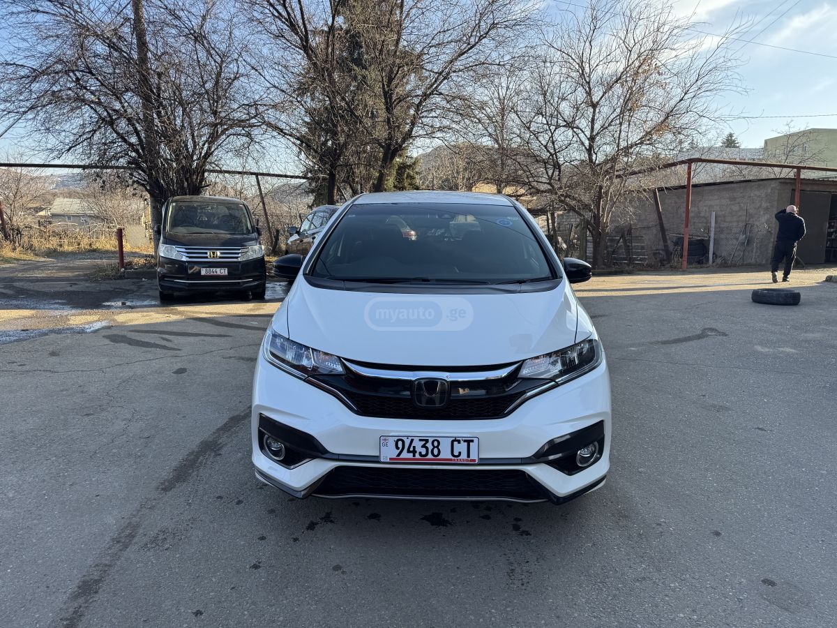 Honda FIT - фото 2