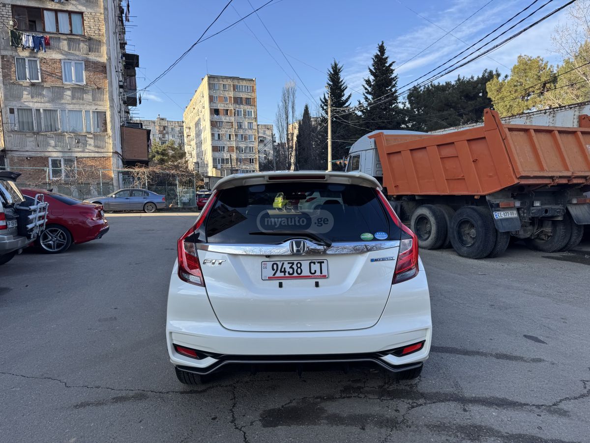 Honda FIT - фото 6