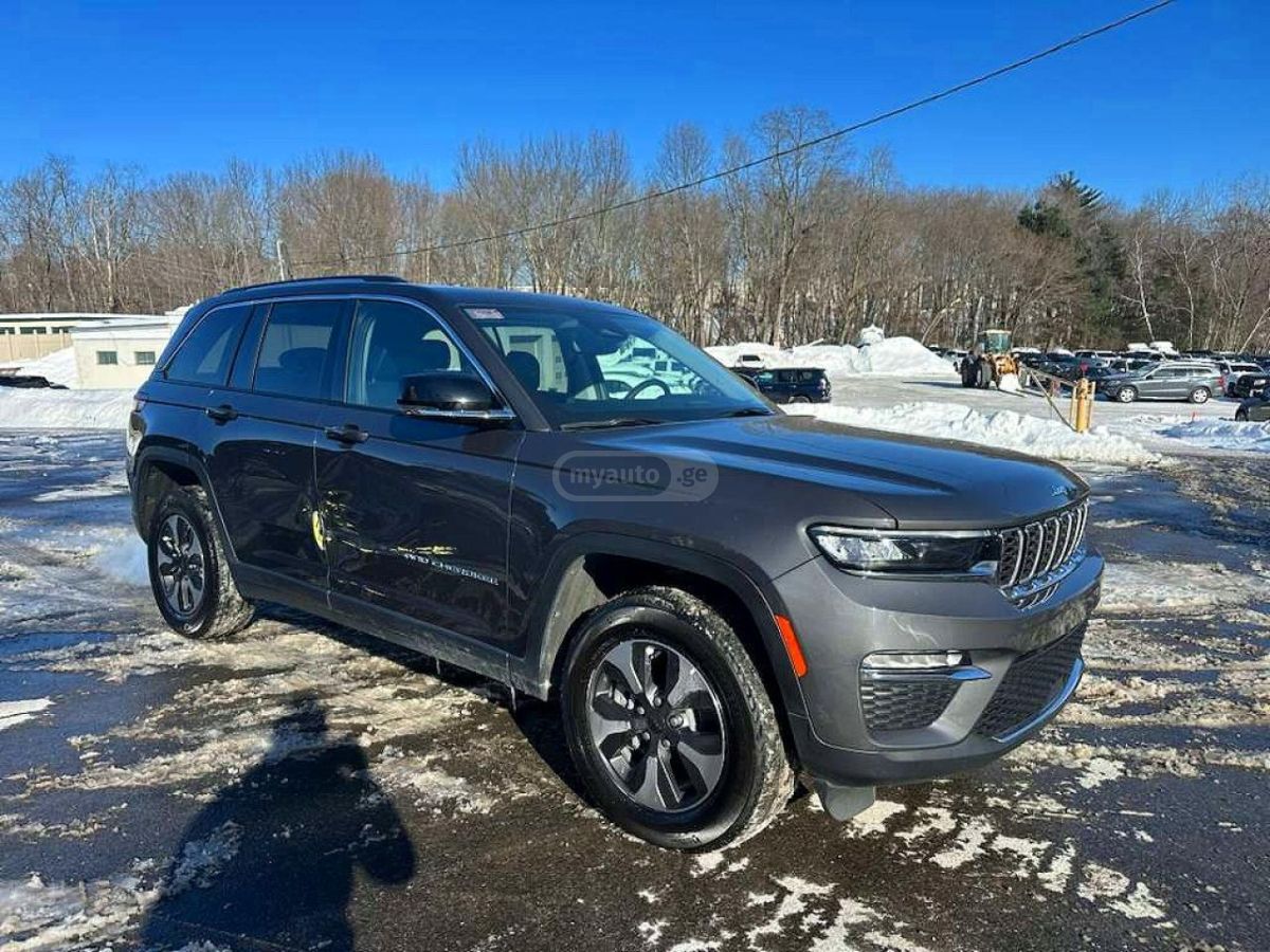 Jeep Grand Cherokee - фото 4