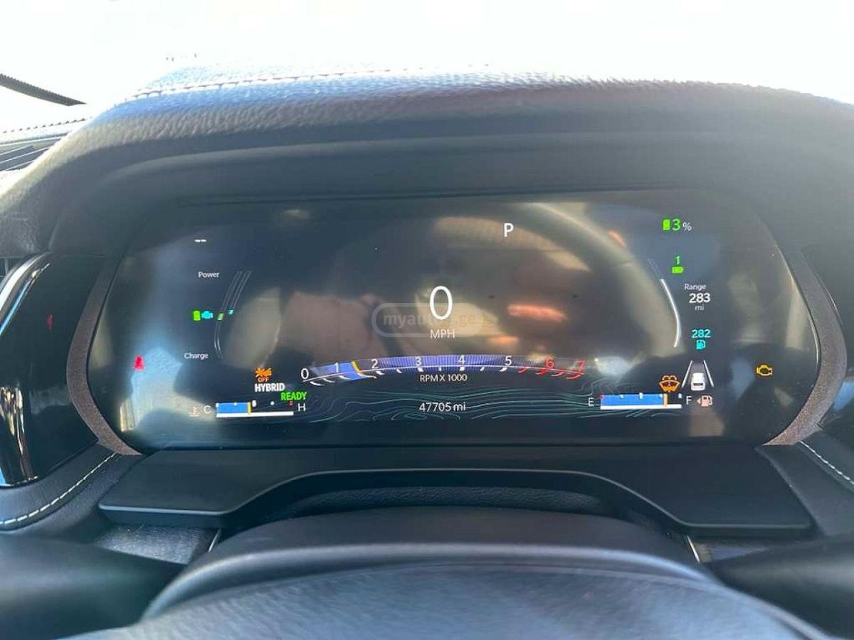 Jeep Grand Cherokee - фото 8