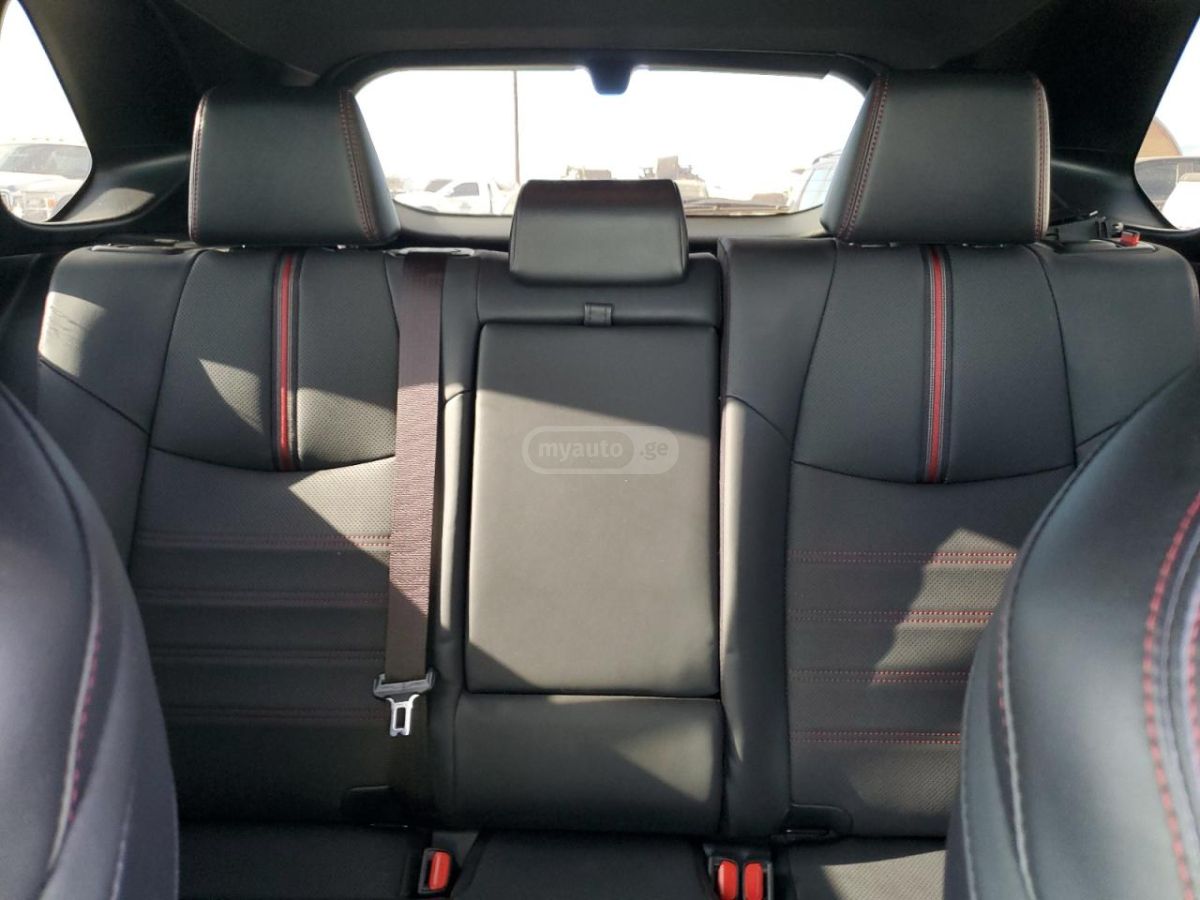 Toyota RAV 4 - фото 10