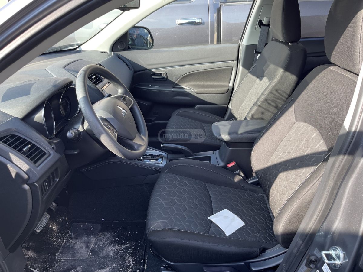 Mitsubishi Outlander Sport - фото 5