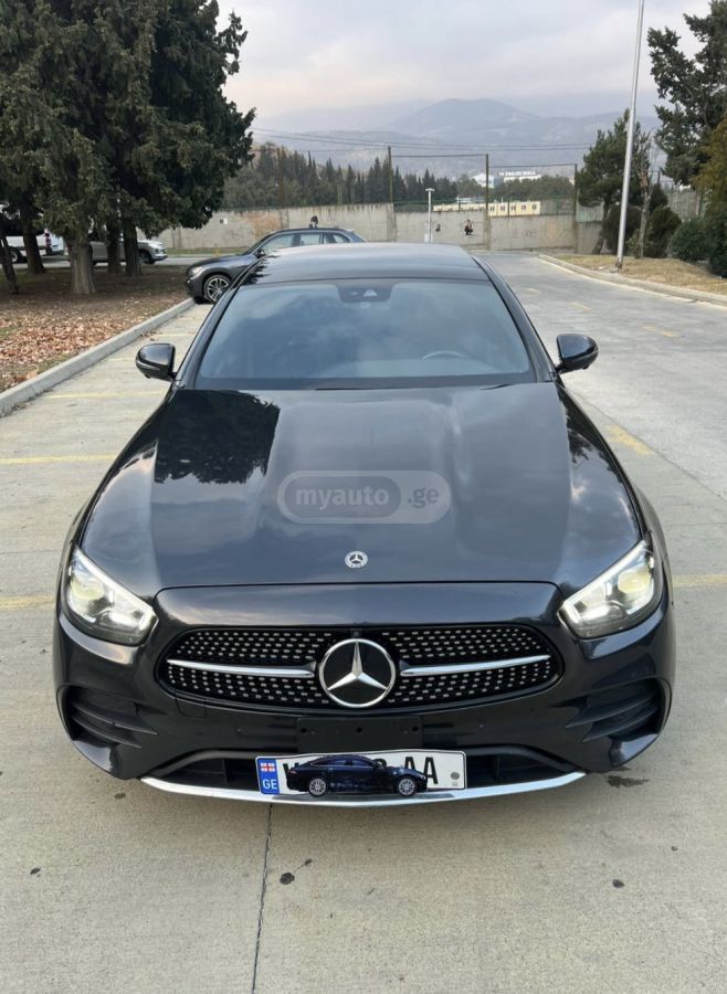 Mercedes-Benz E 450 2021 — миниатюра 14