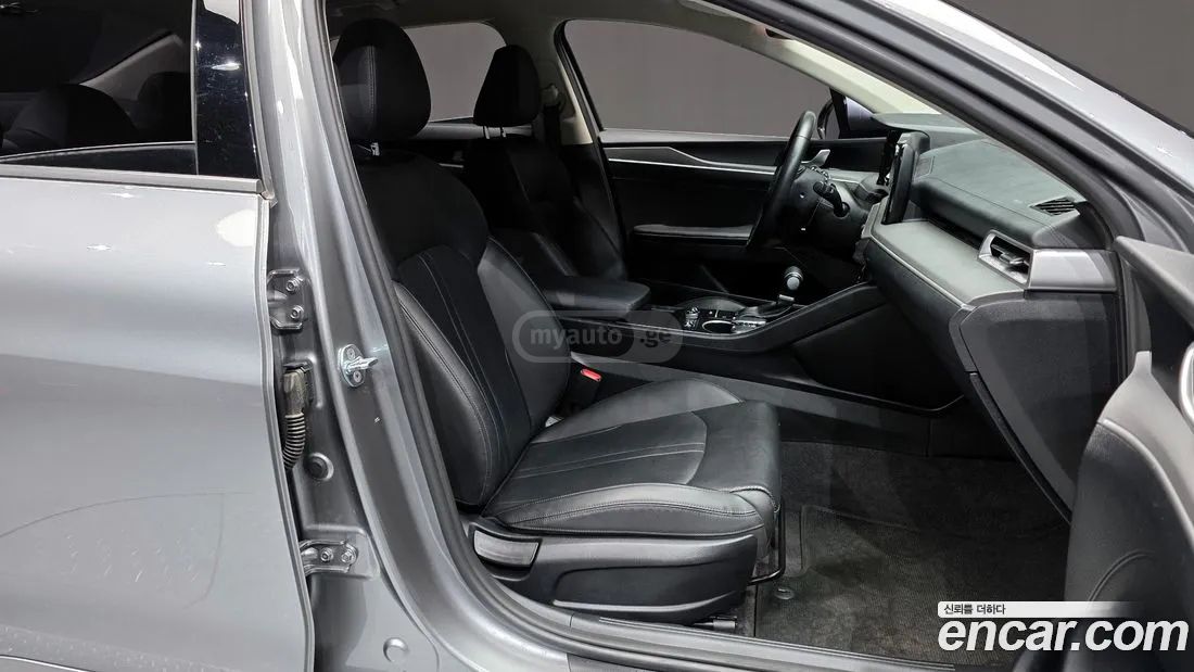 Kia Optima - фото 11