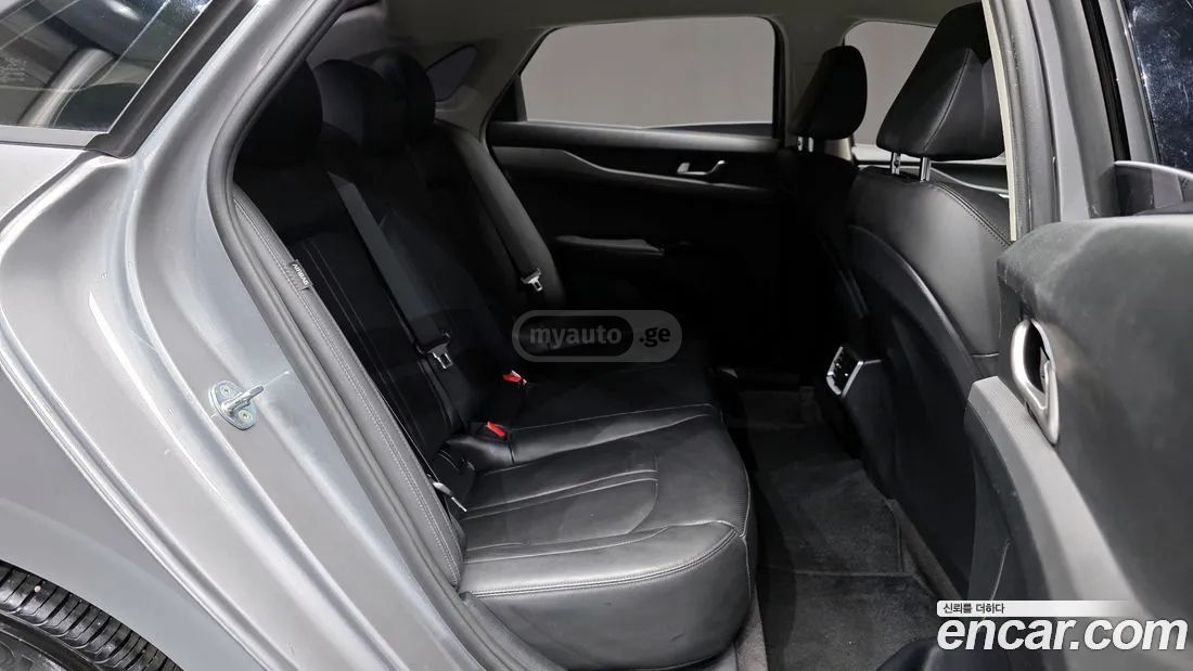 Kia Optima - фото 12