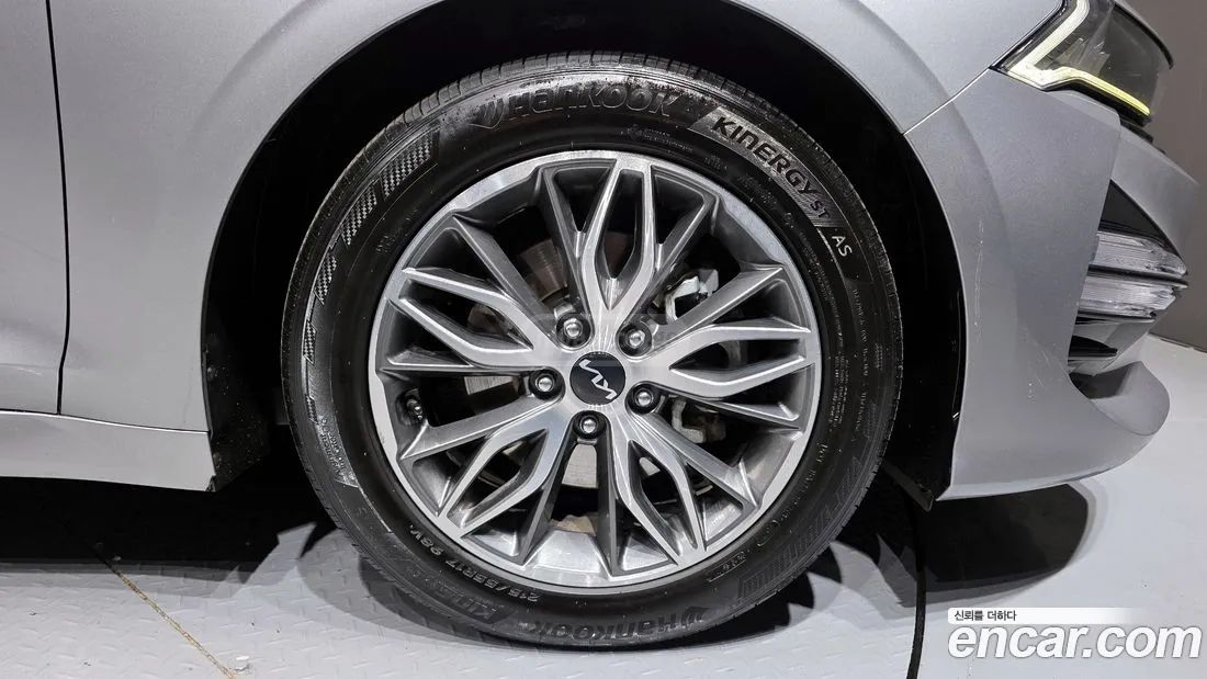 Kia Optima - фото 5