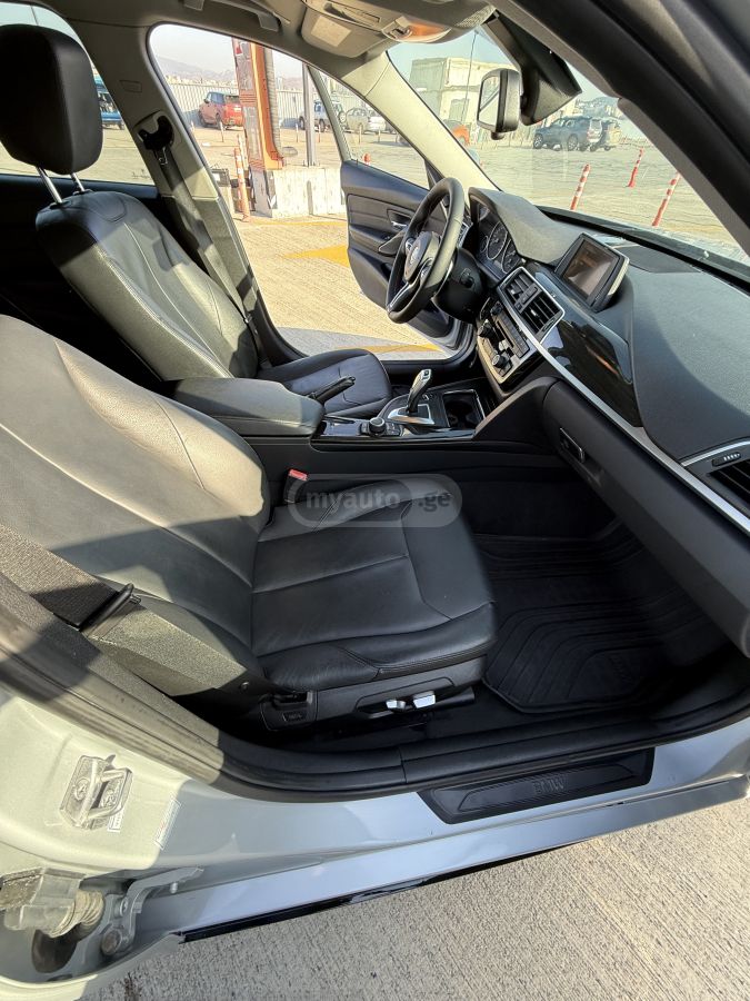 BMW 320 - фото 10