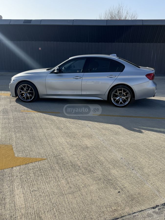 BMW 320 - фото 3