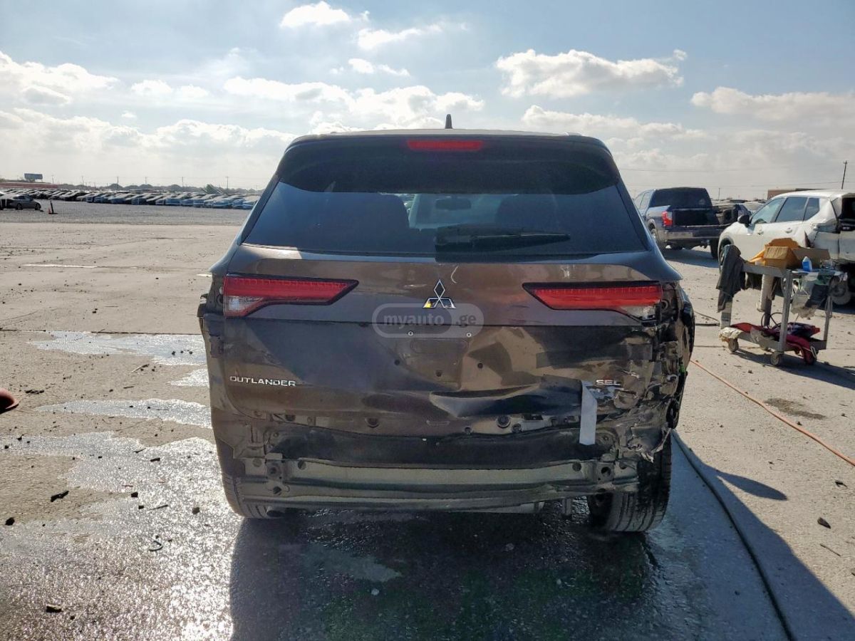 Mitsubishi SEL — миниатюра 4