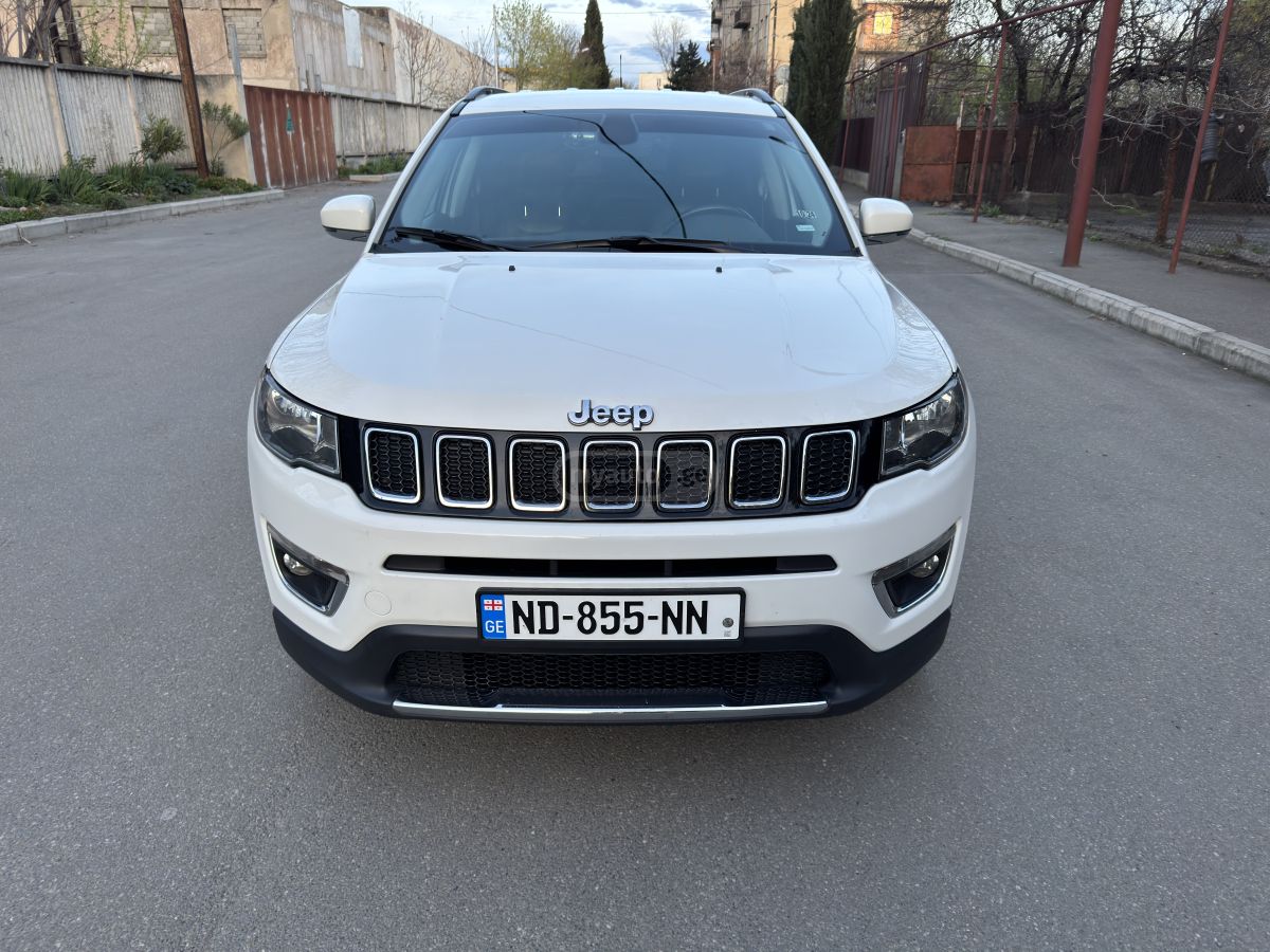 Jeep Compass - фото 2