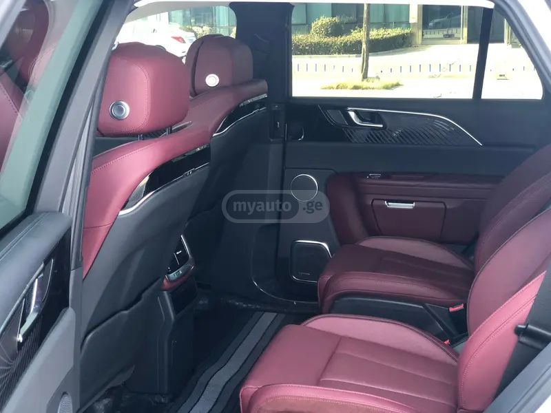 Hongqi E-HS9 - фото 9