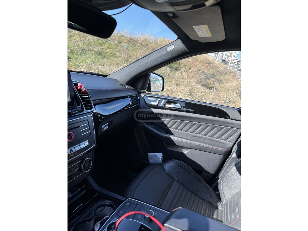 Mercedes-Benz GLE 450 AMG - фото 6