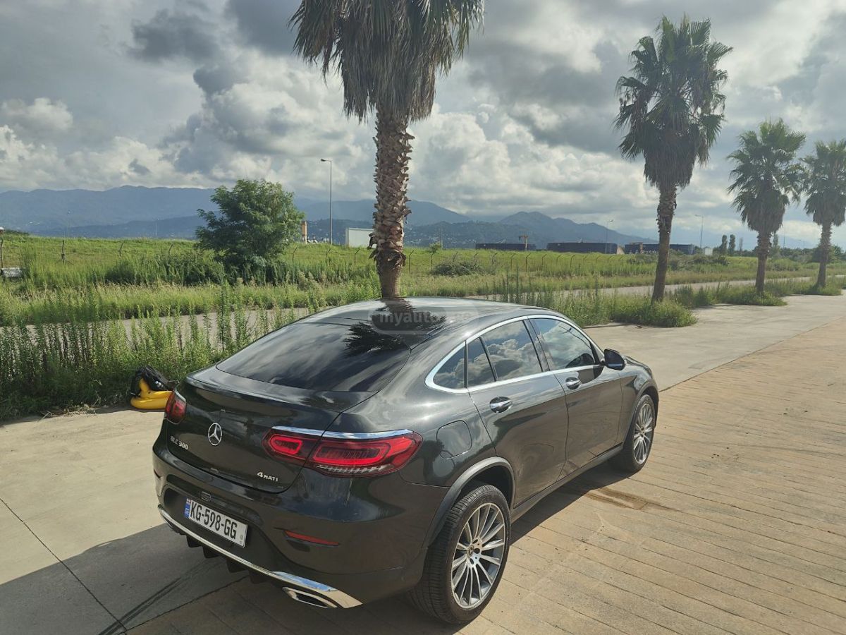 Mercedes-Benz GLC 300 Coupe - фото 2