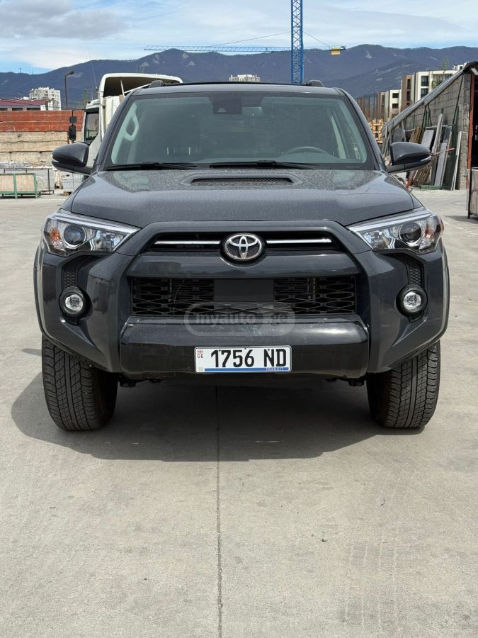 Toyota 4 Runner - фото 1