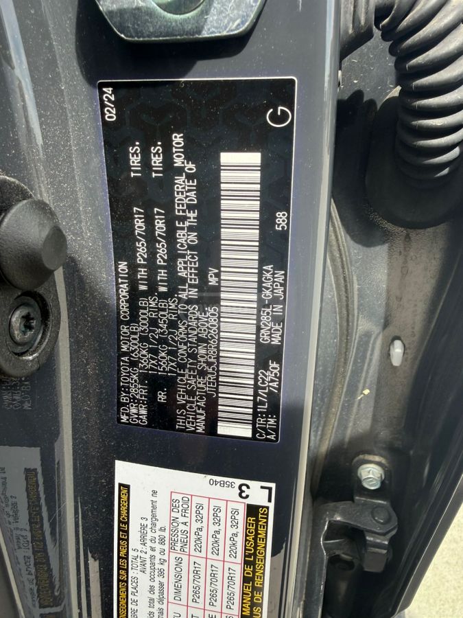 Toyota 4 Runner - фото 10