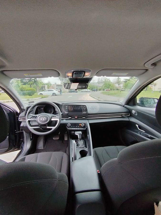 Hyundai Elantra - фото 6