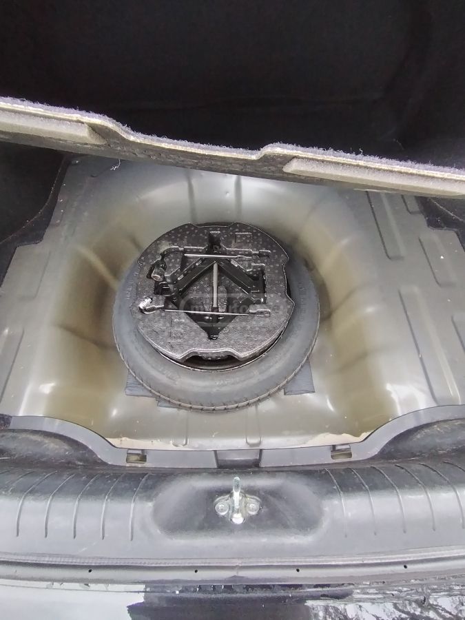 Hyundai Elantra - фото 9