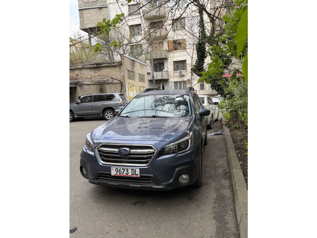 Subaru Outback - фото 1