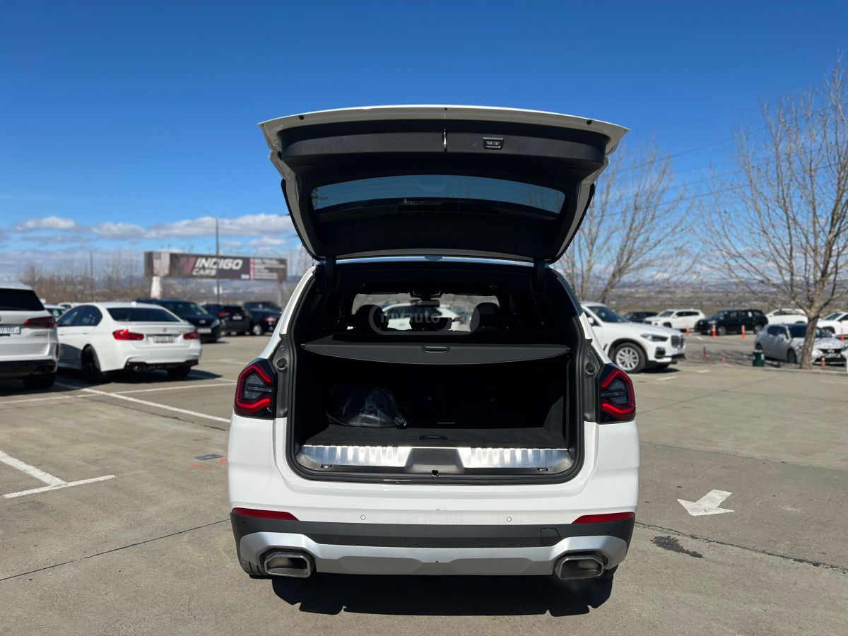 BMW Plugin hybrid — миниатюра 4