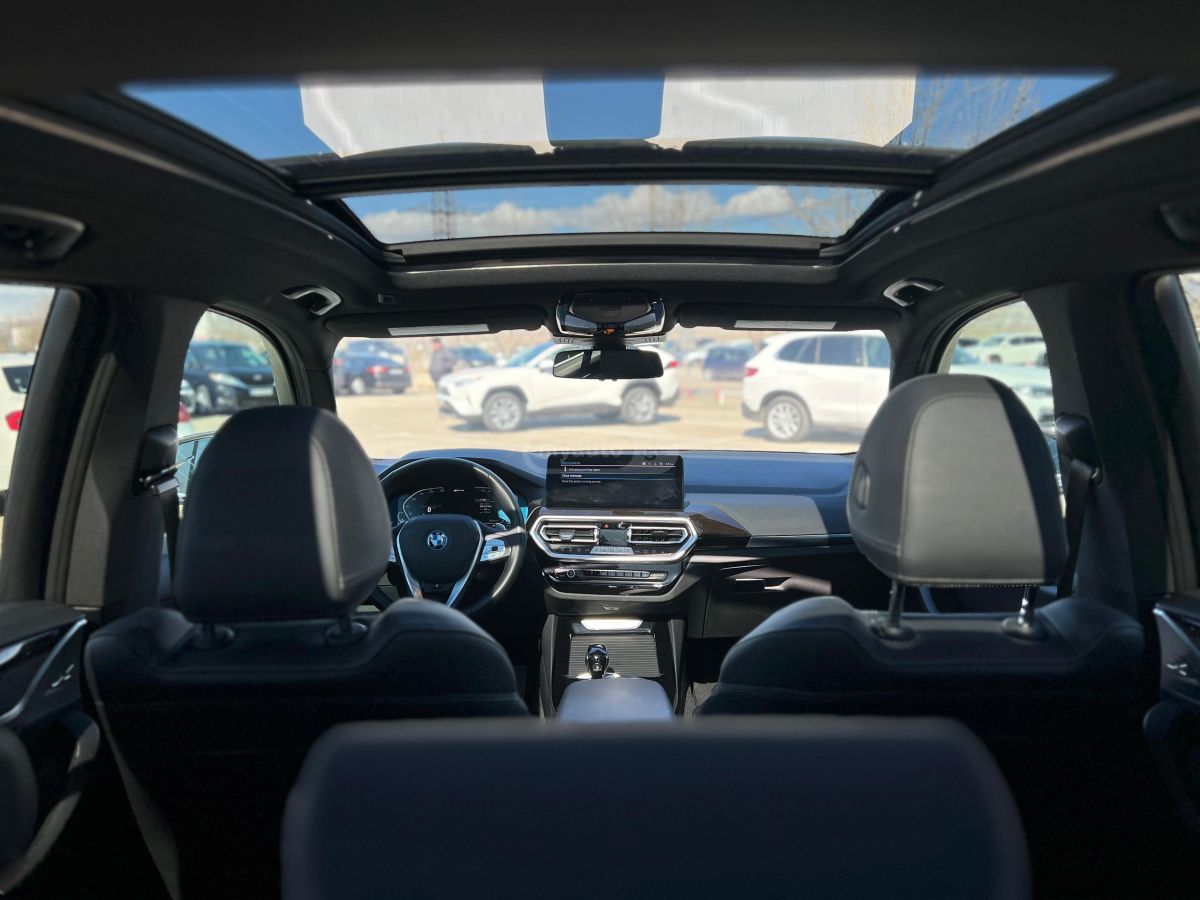 BMW Plugin hybrid — миниатюра 5