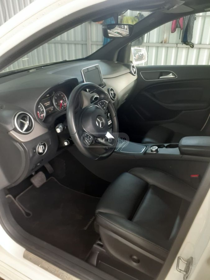 Mercedes-Benz B 180 - фото 6