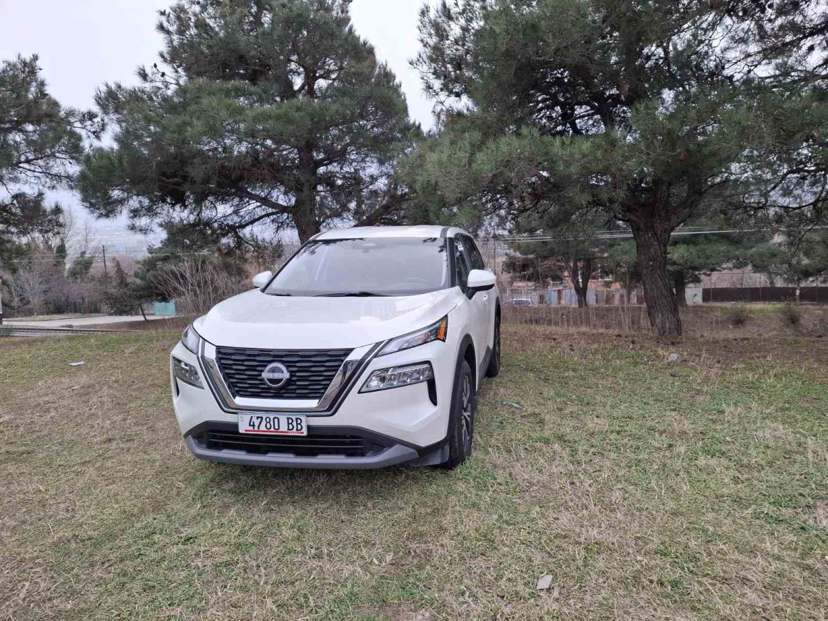 Nissan Rogue - фото 2