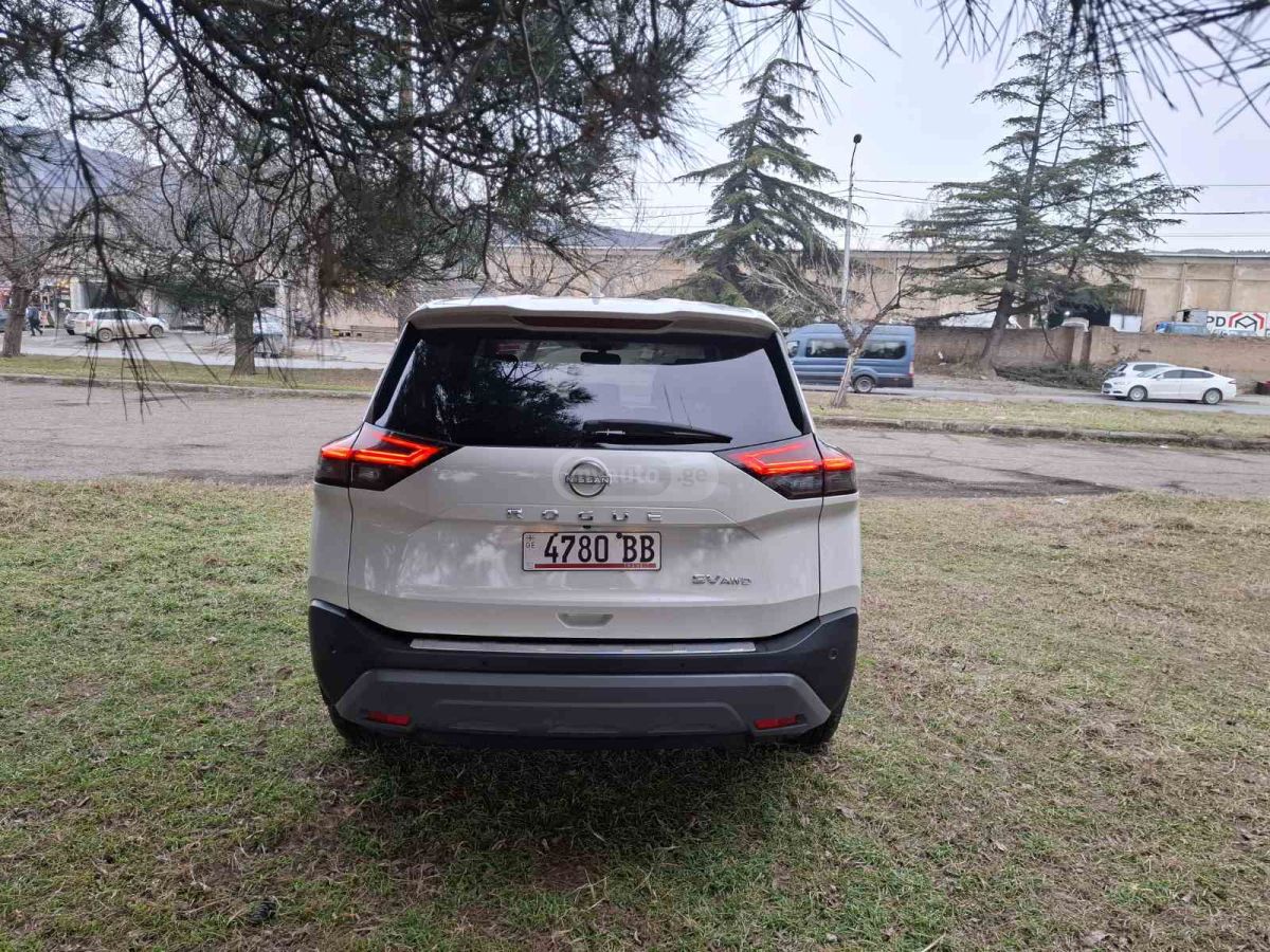 Nissan Rogue - фото 8