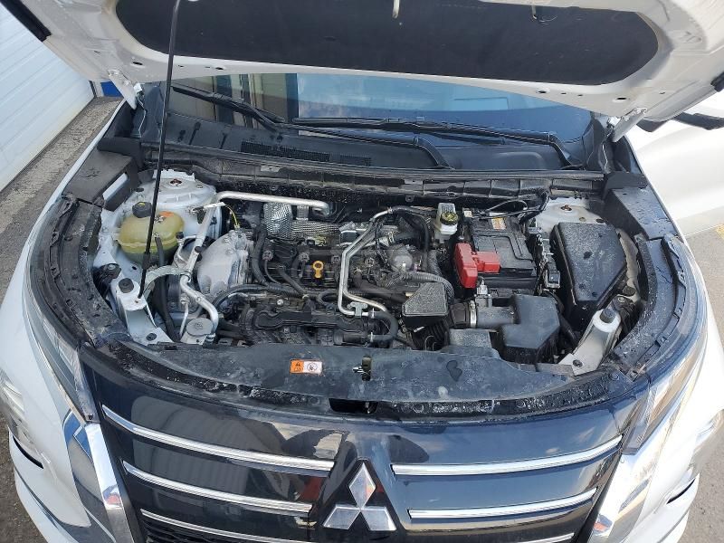 Mitsubishi Outlander 2025 — миниатюра 11