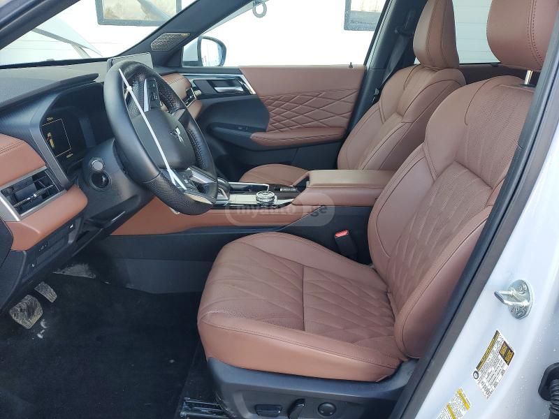 Mitsubishi Outlander 2025 — миниатюра 6