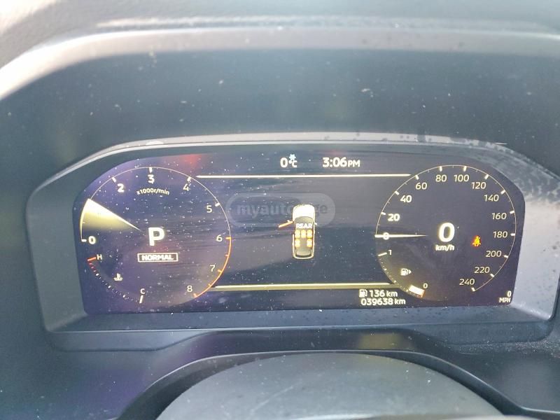 Mitsubishi Outlander 2025 — миниатюра 8