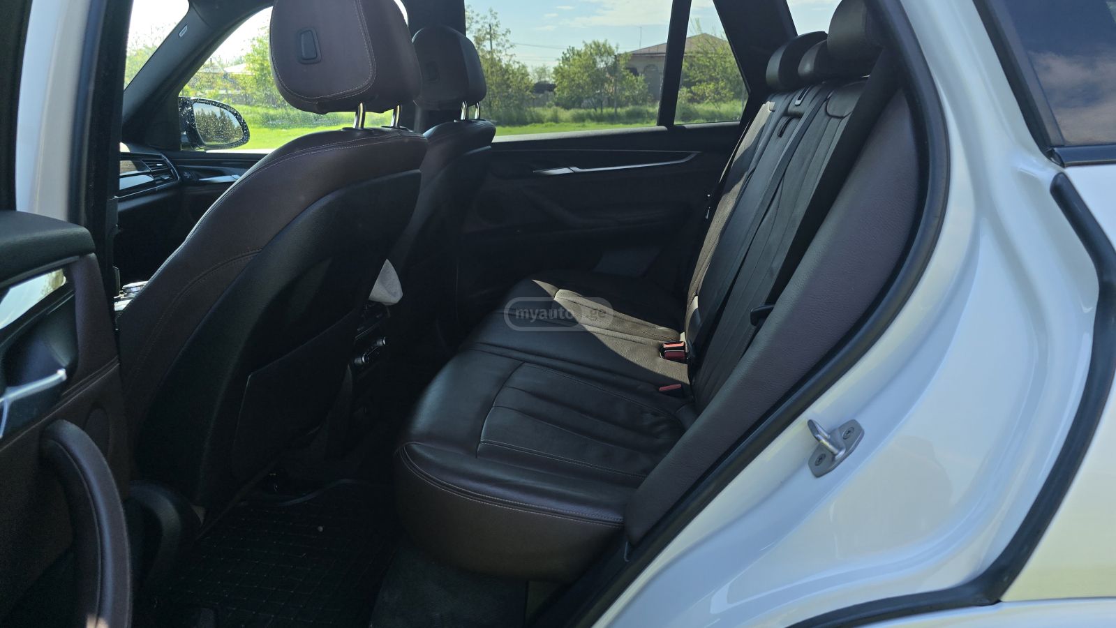 BMW X5 - фото 13
